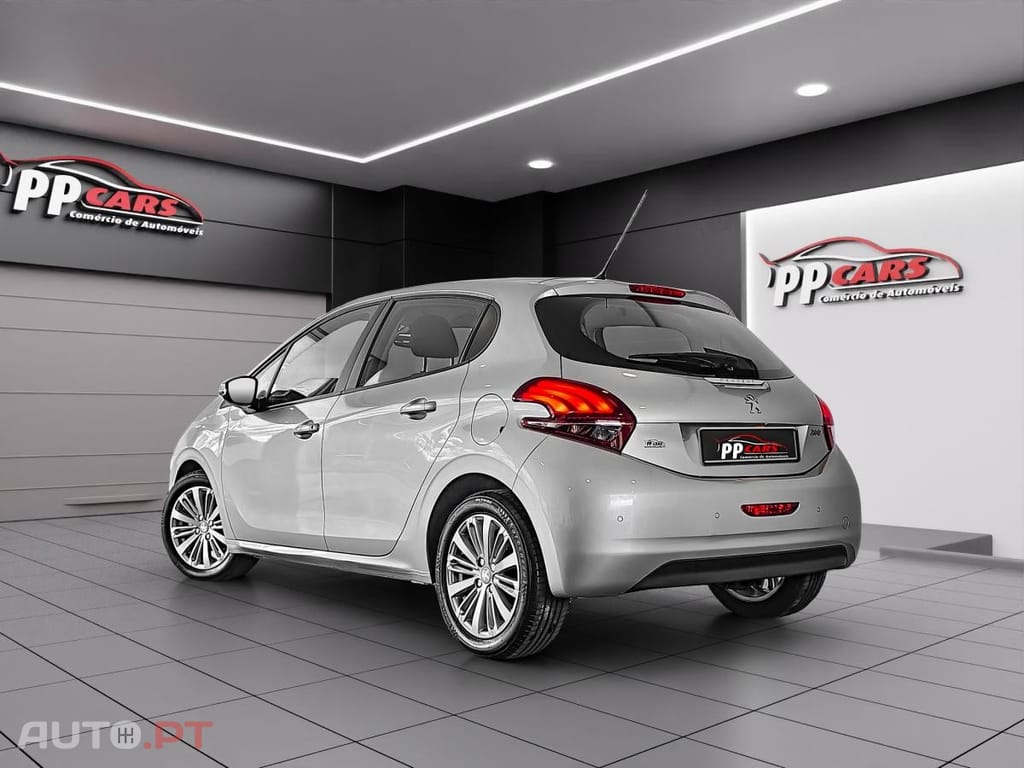 Peugeot 208 1.2 PureTech Allure