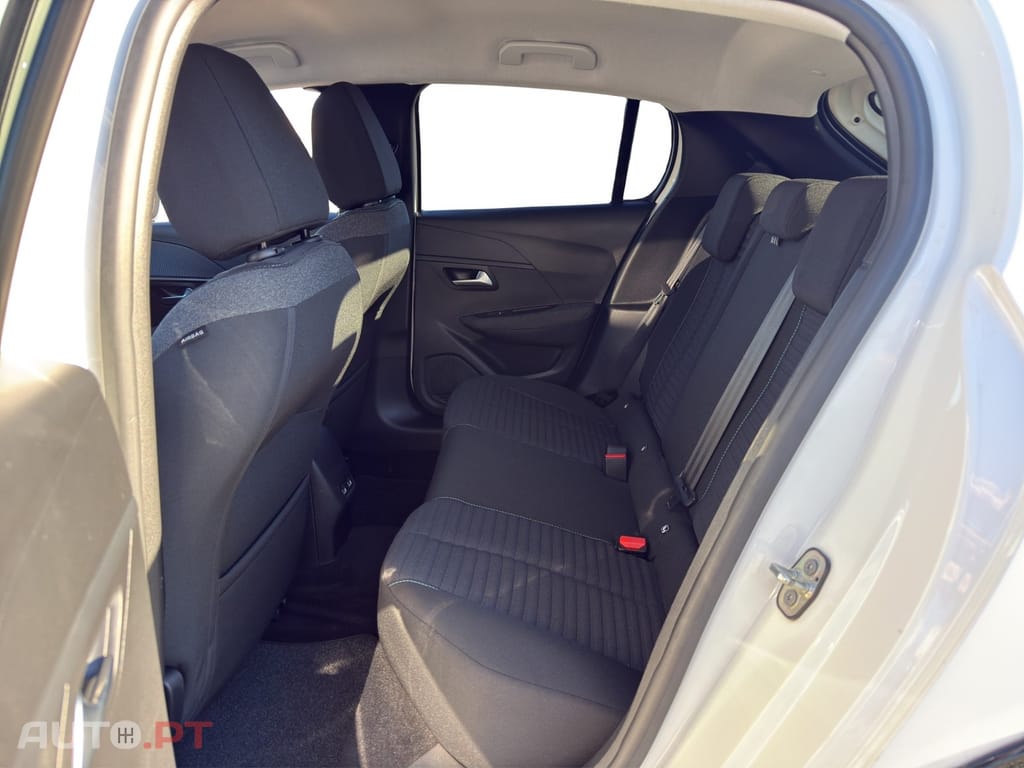 Peugeot E-208 E-Style