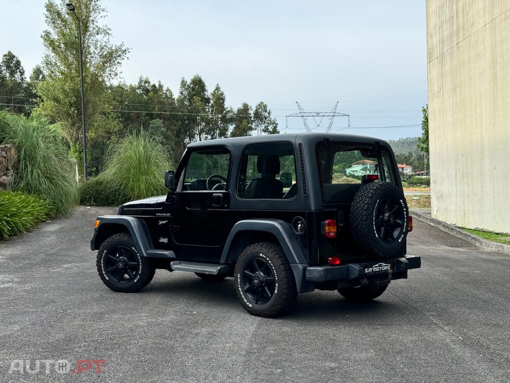 Jeep Wrangler 2.5 Sport Hard Top