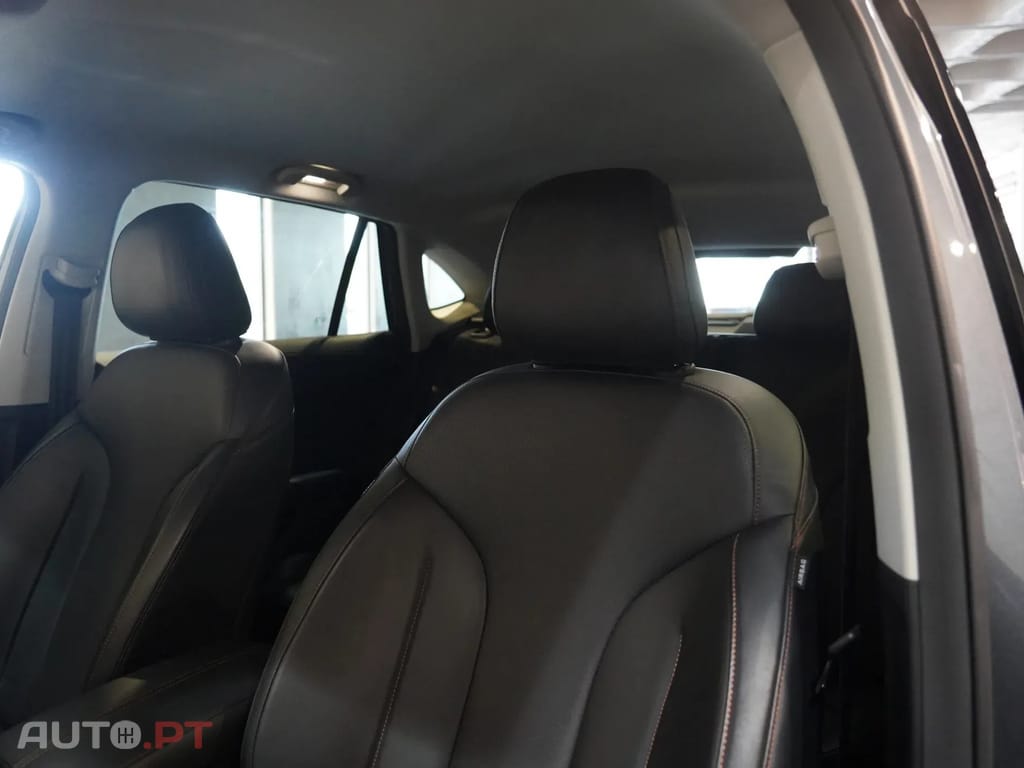 MG HS 1.5 T-GDI Plug In Hybrid Luxury