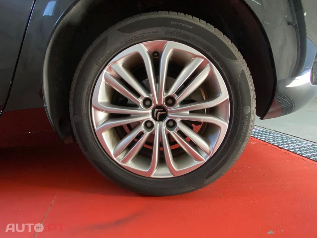 Citroen C4 1.2 PureTech Collection