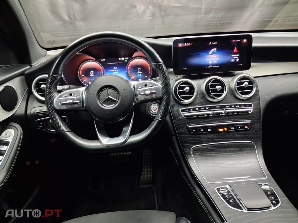 Mercedes-Benz GLC 300 e Coupe 4Matic