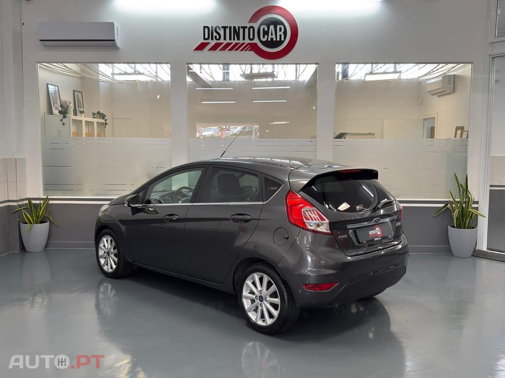 Ford Fiesta 1.0 T EcoBoost Titanium PowerShift