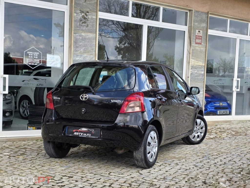 Toyota Yaris 1.0 VVT-i Sol+AC