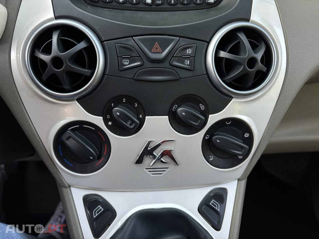 Ford KA 1.2 Titanium