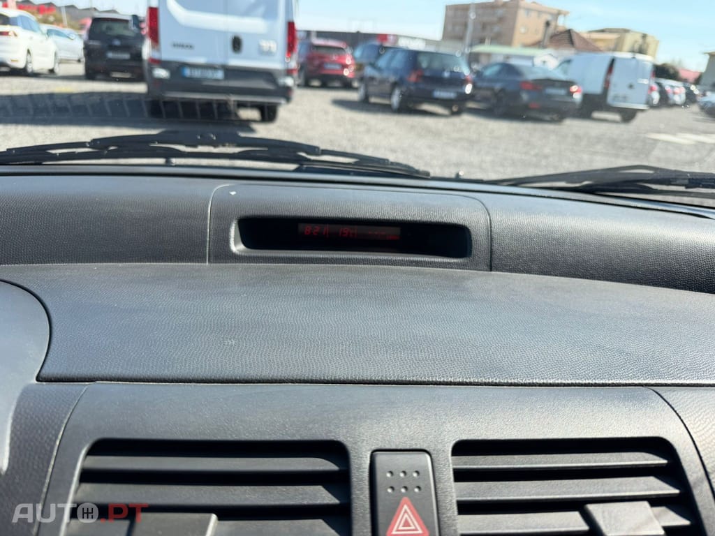 Suzuki Swift 1.3 DDiS GL