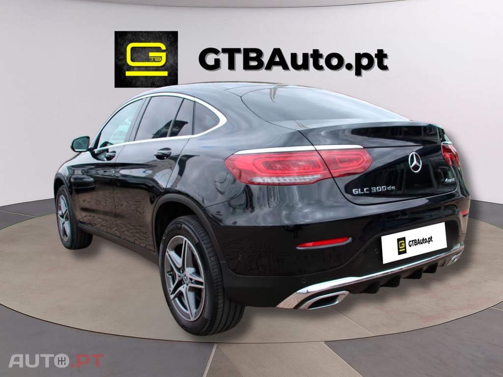 Mercedes-Benz GLC 300 I.V.A DEDUTIVEL de 4M Coupe AMG-Line