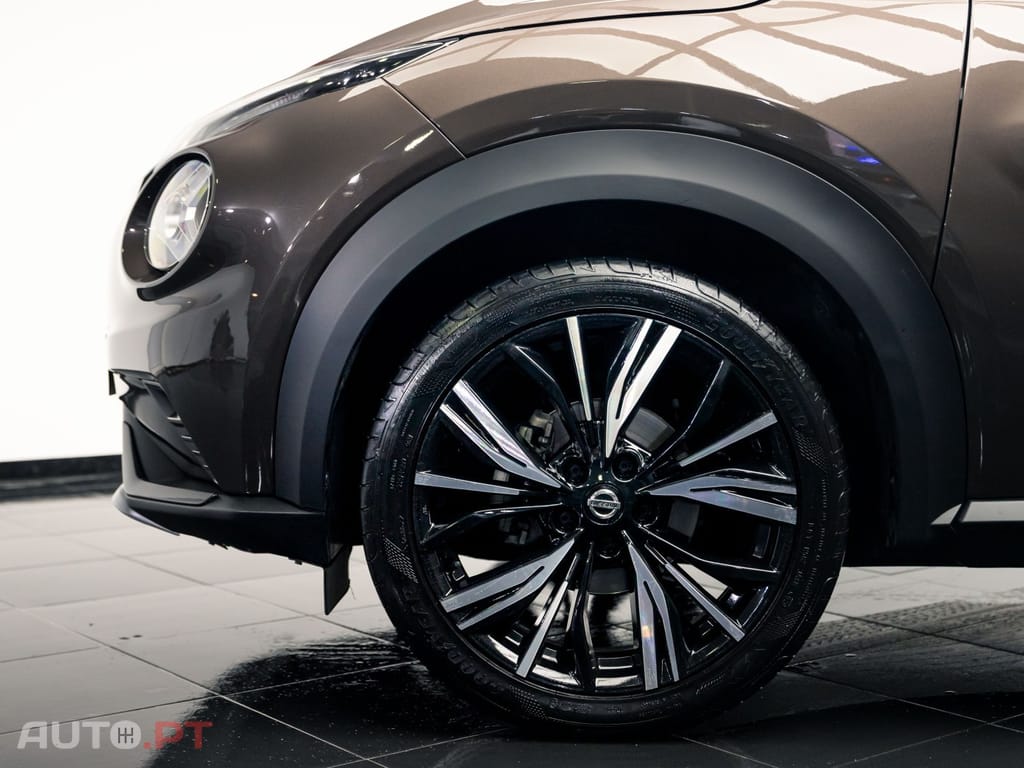 Nissan Juke 1.0 DIG-T N-Design Black DCT
