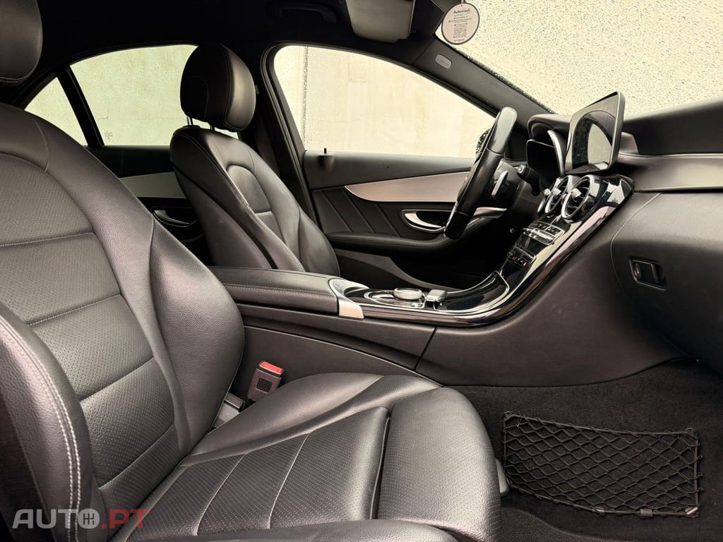 Mercedes-Benz C 300 de AMG Line Pack Night