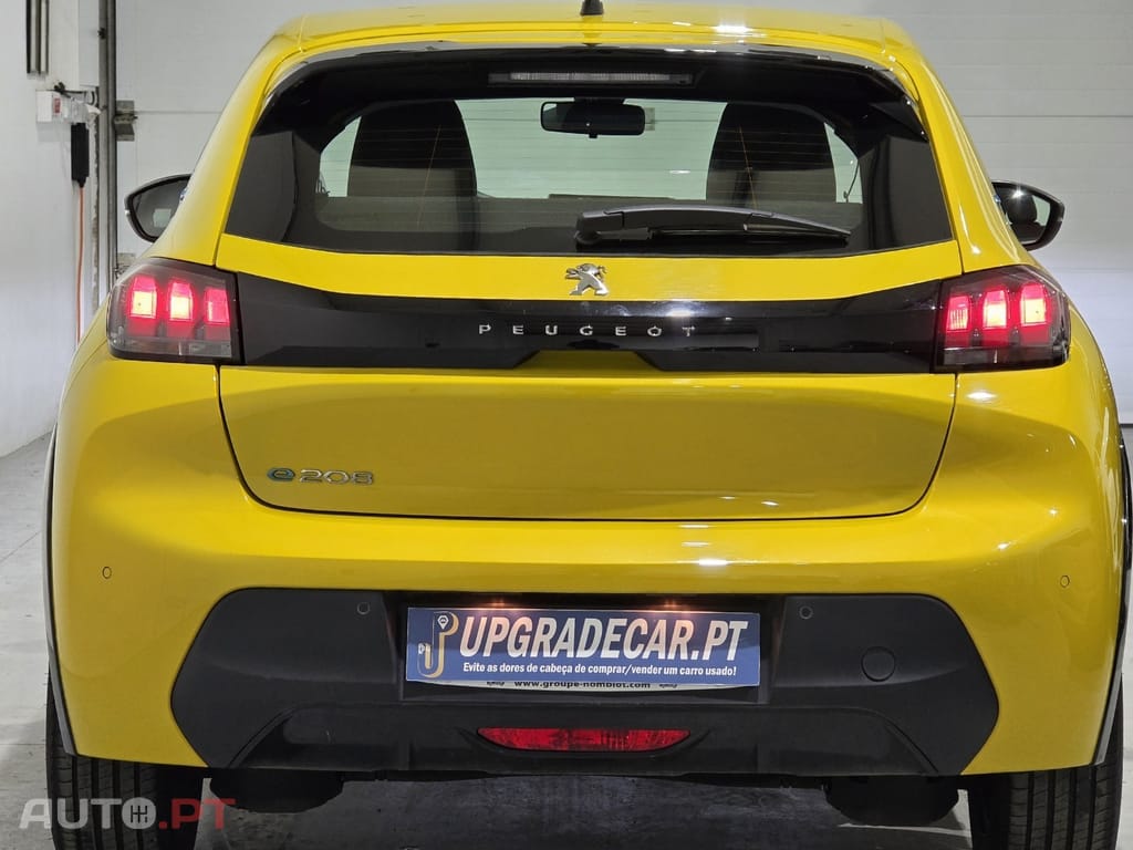 Peugeot E-208 50 kWh Active