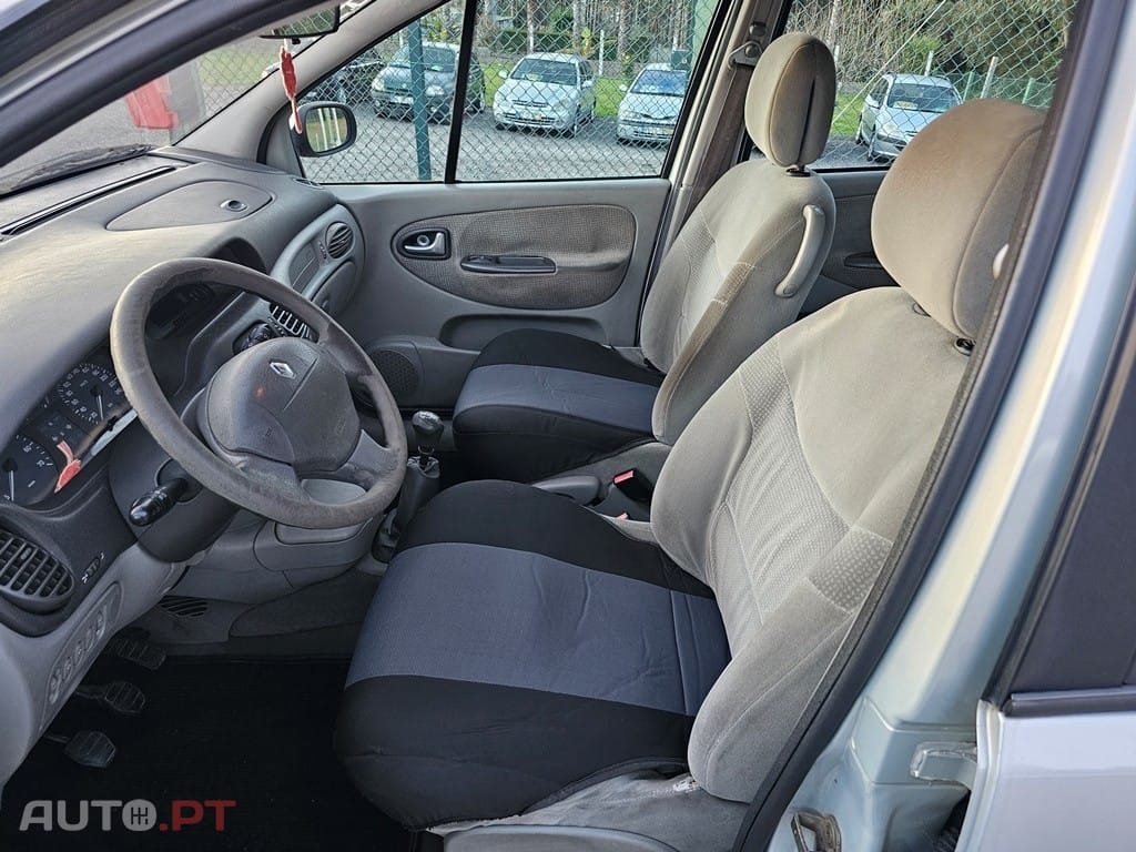 Renault Scénic 1.4 16V Air