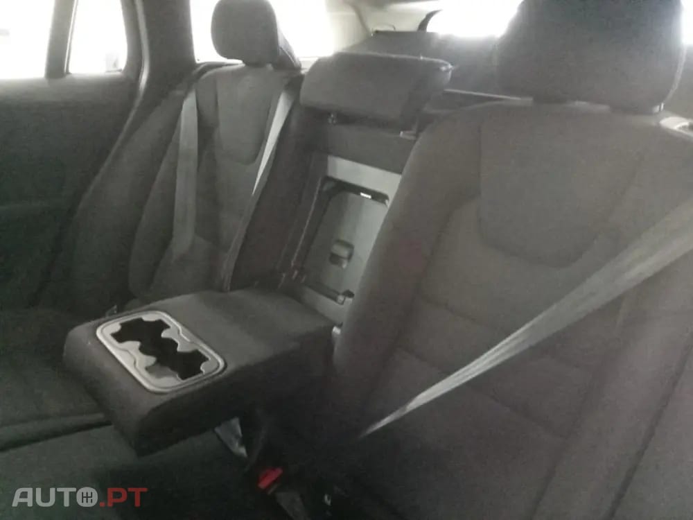 Volvo V60 2.0 T6 AWD TE Inscription Expression