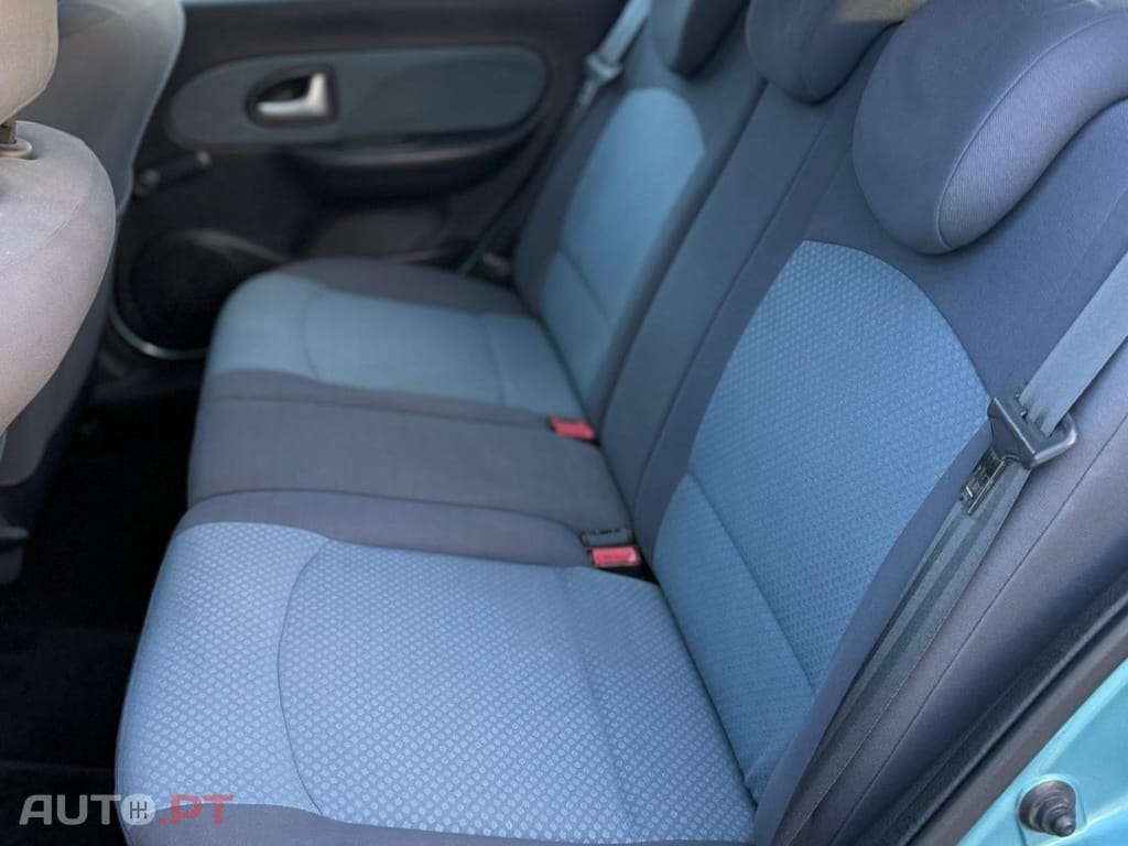 Renault Clio 1.2 16V Confort