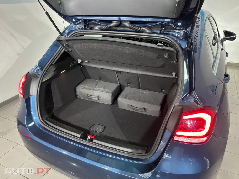 Mercedes-Benz A 250 e Style Plus