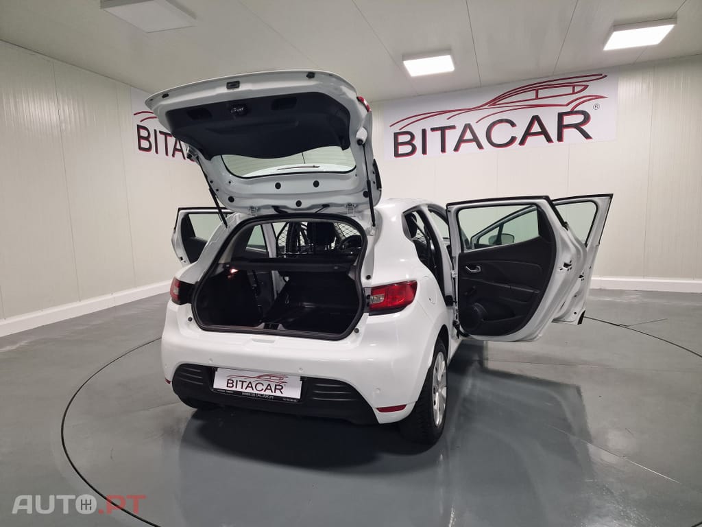Renault Clio SOCIETE 1.5Dci  90CV GPS INTENS IVA DEDUTIVEL