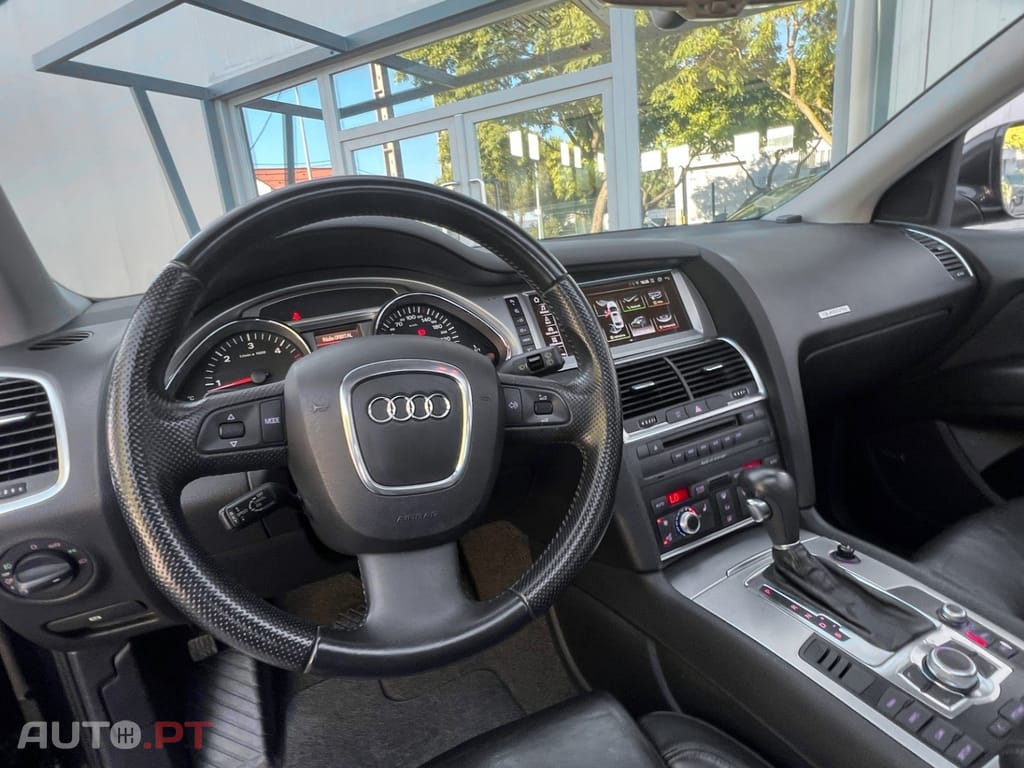 Audi Q7 3.0 V6 TDi quattro Tiptronic