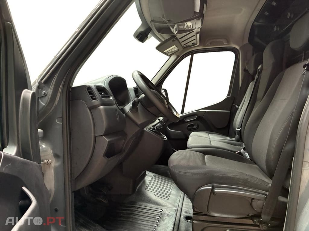 Renault Master 2.3 dCi L2H2 3.5T