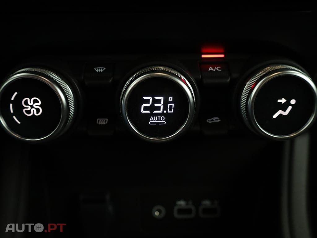 Renault Captur Captur 1.0 TCe Techno Bi-Fuel