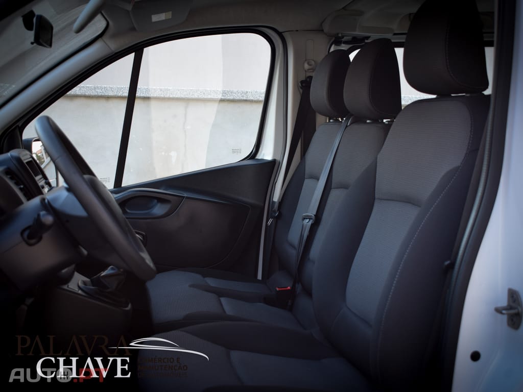 Renault Trafic 9 Lugares 2.0 DCI