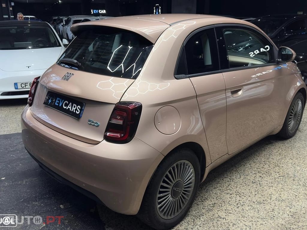 Fiat 500e 42 kWh
