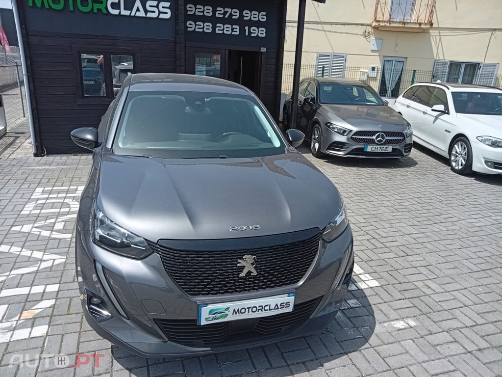 Peugeot 2008 1.2 PureTech Active Pack