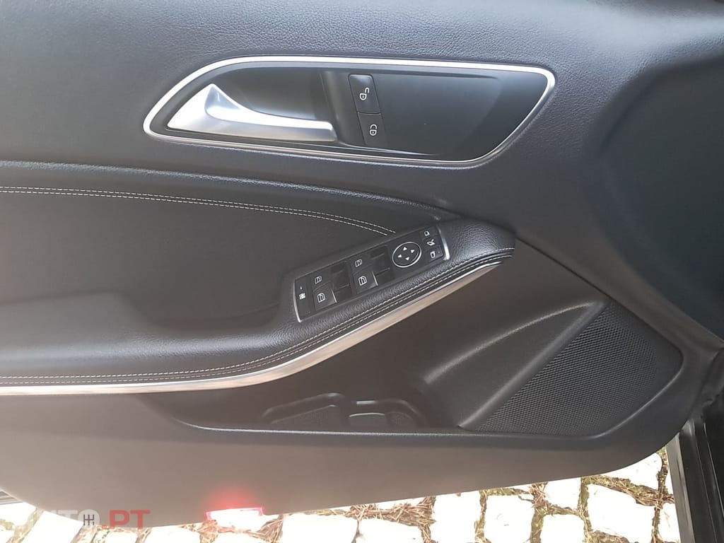 Mercedes-Benz A 180 CDI (BlueEFFICIENCY)