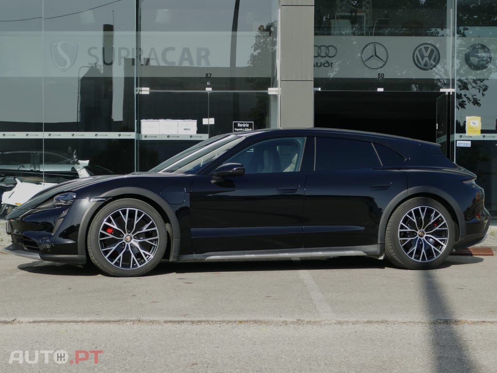 Porsche Taycan 4S