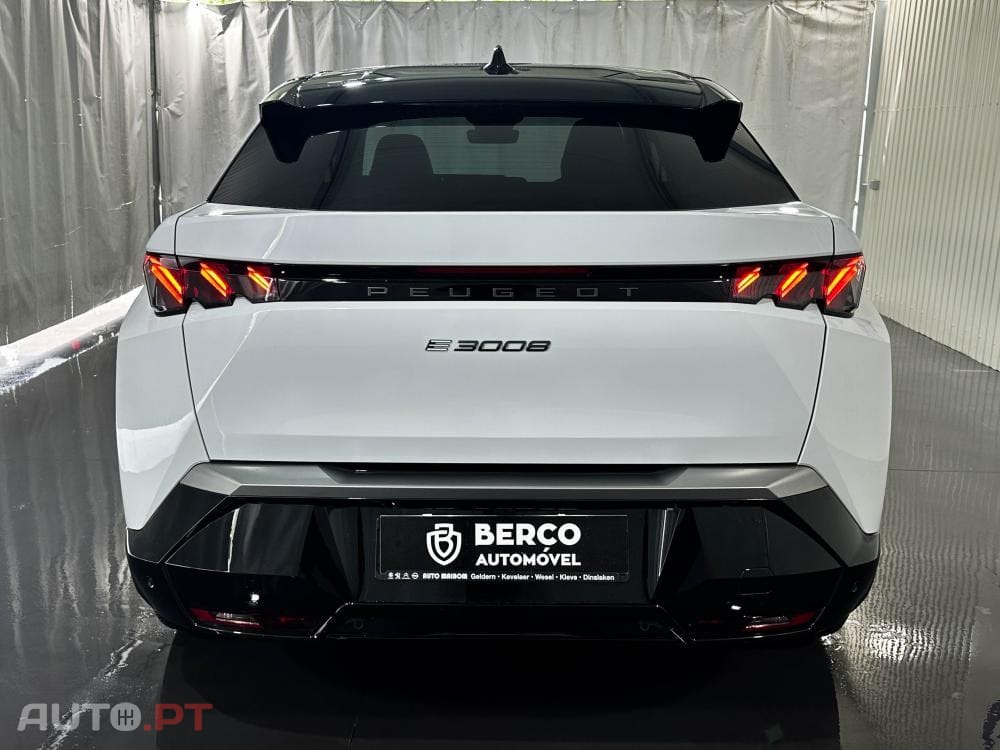 Peugeot E-3008 73 kWh Allure