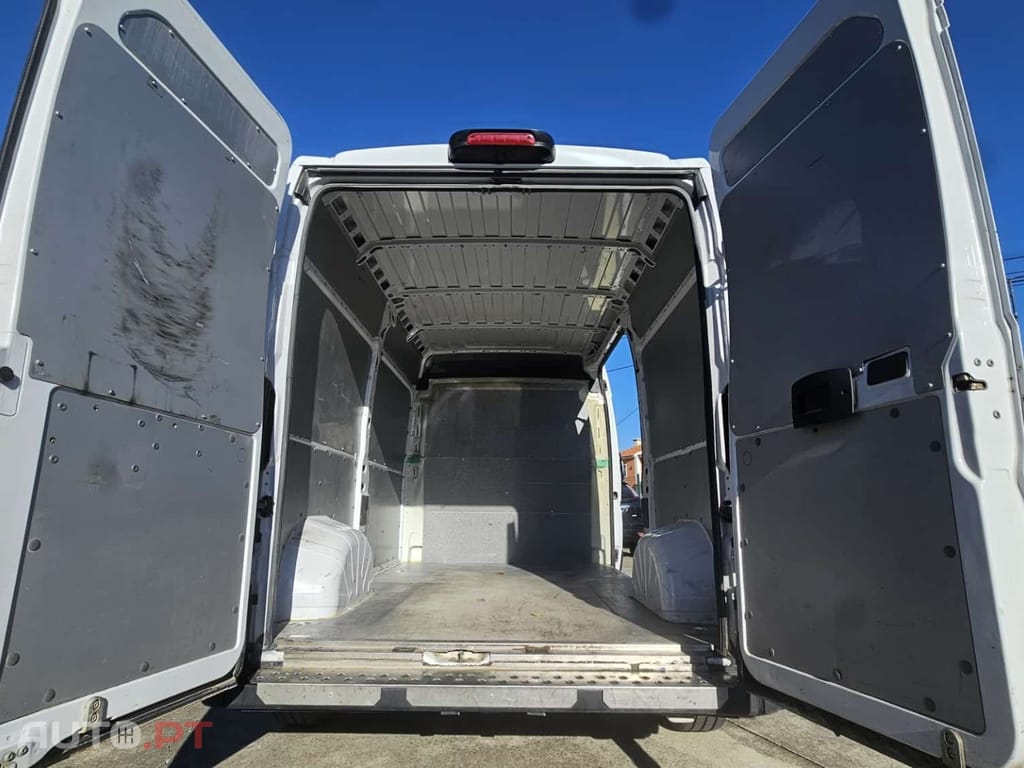 Opel Movano 2.2 DTi L2 H2 2.8T