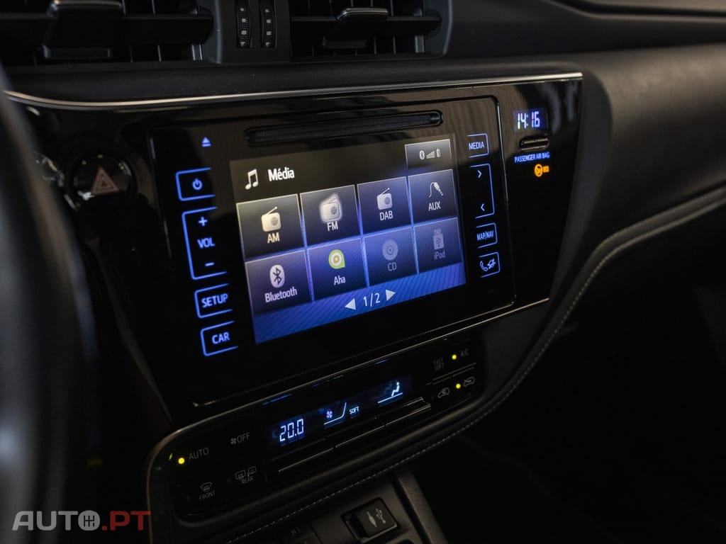 Toyota Auris Touring Sports 1.8 HSD Sport+Navi