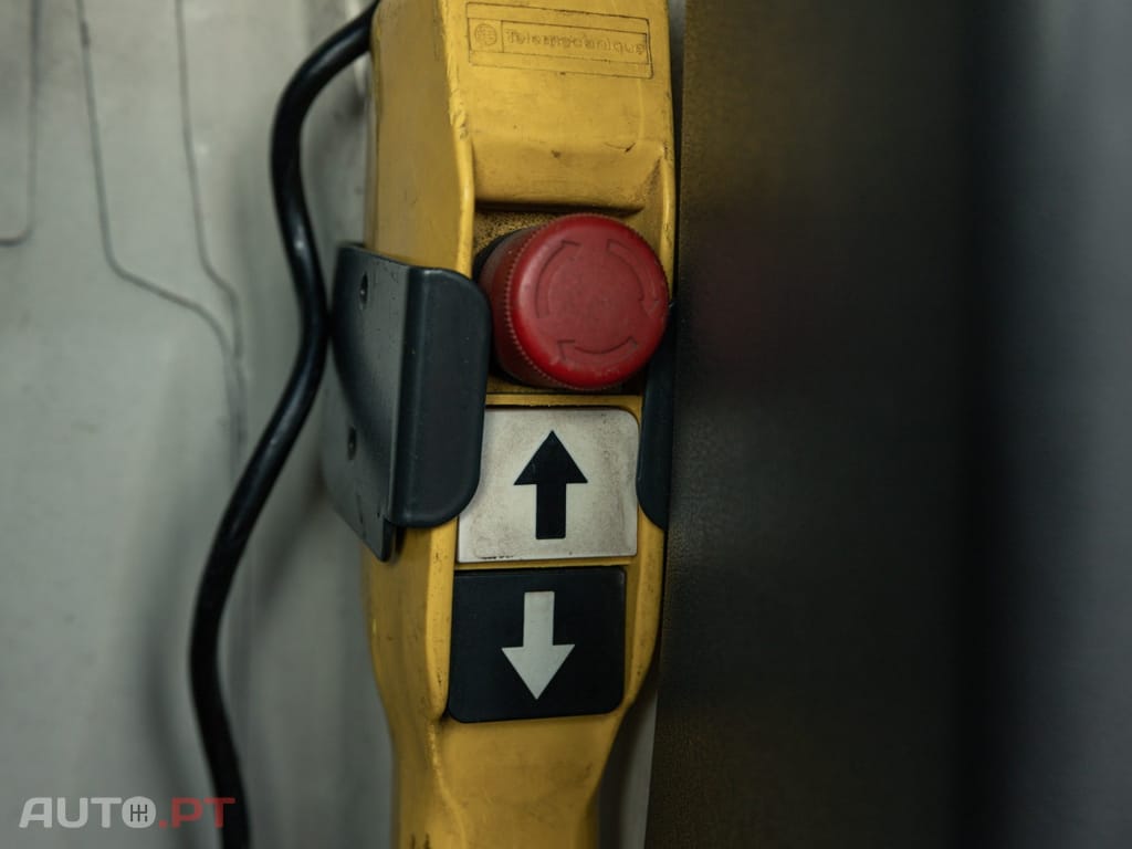 Ford Transit 2.4 TDCi RD L