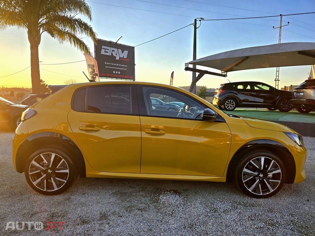 Peugeot 208 1.2 PureTech GT Line EAT8