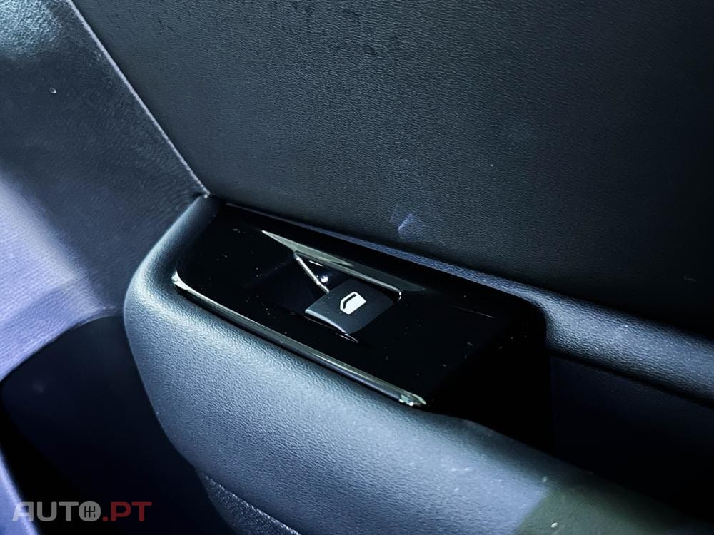 Citroen C5 X 1.6 Hybrid Feel Pack e-EAT8