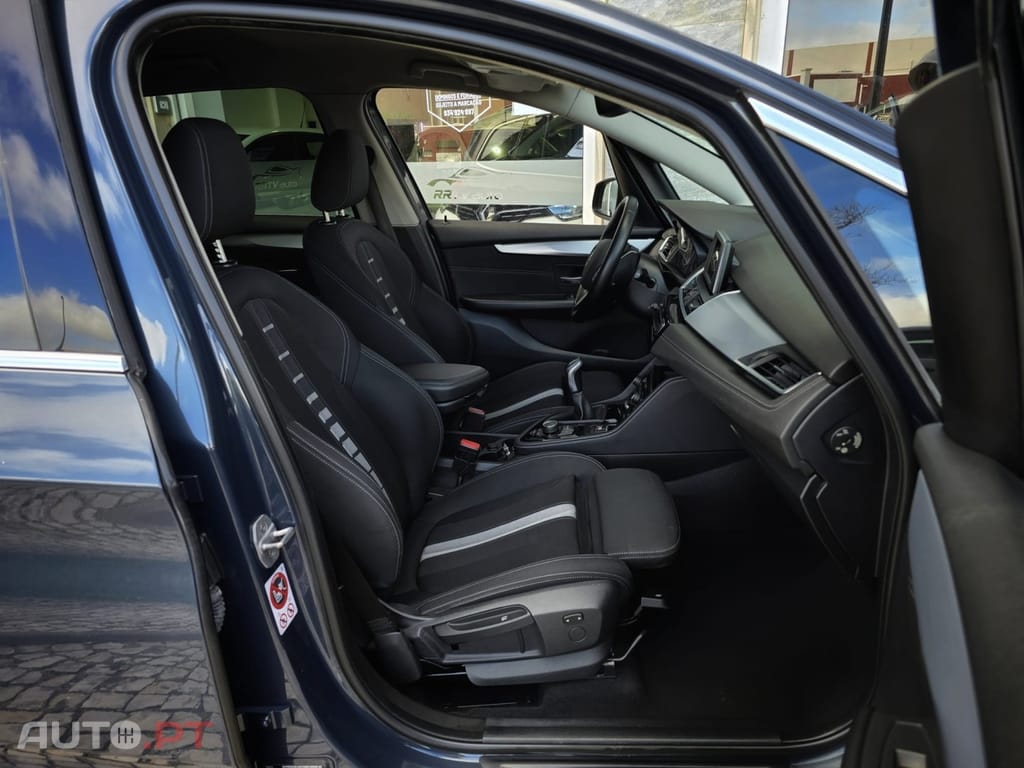 BMW 216 d 7L Line Sport