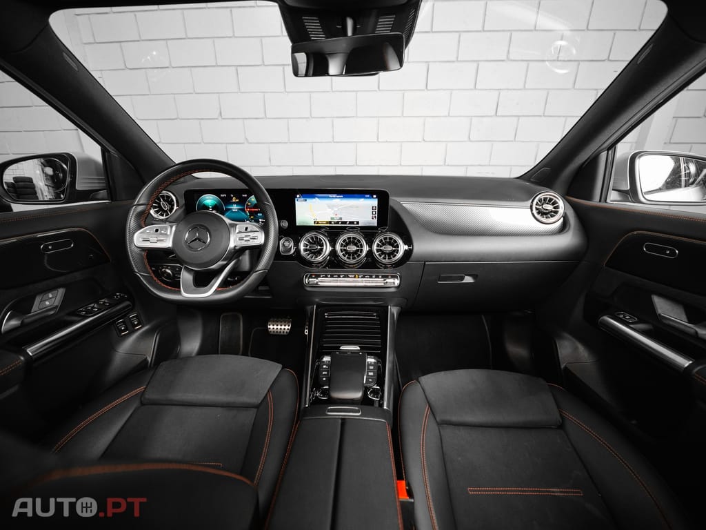 Mercedes-Benz GLA 250 e AMG Line