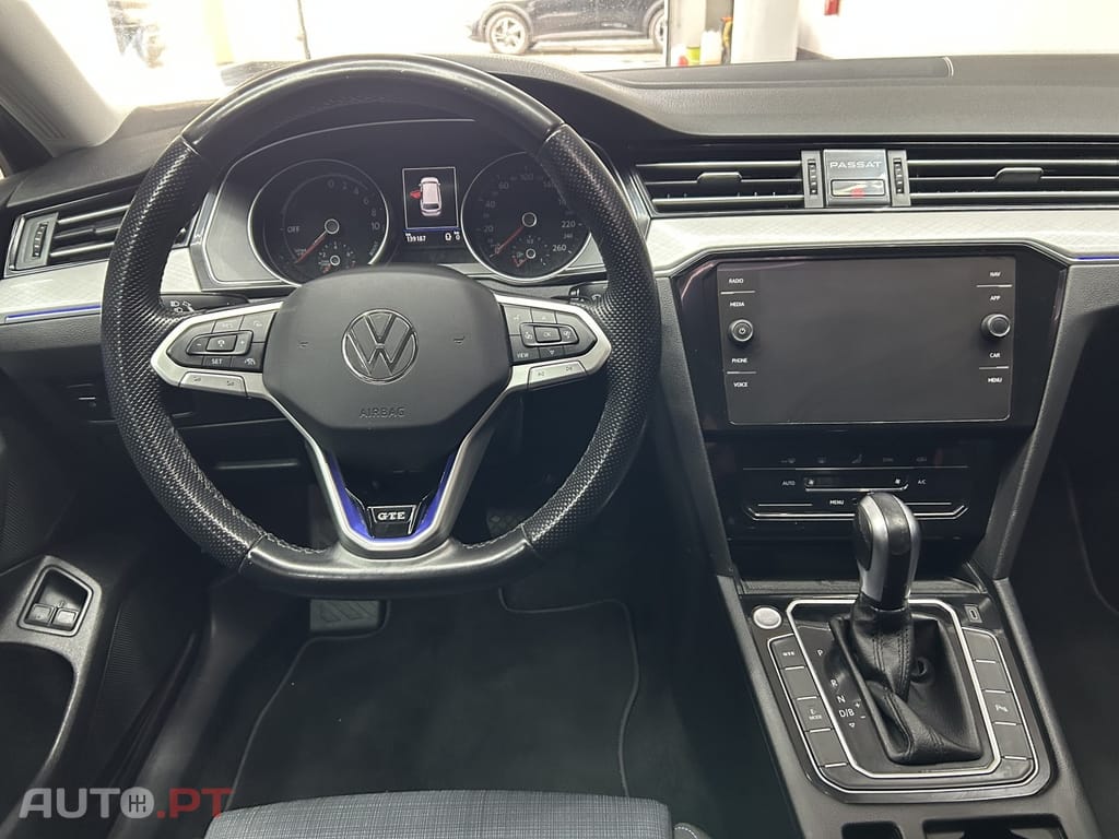 Volkswagen Passat Variant 1.5 TSI eHybrid Business DSG