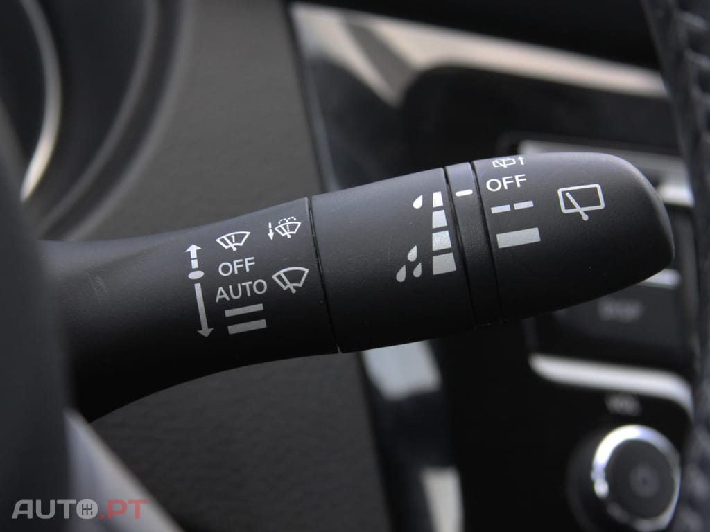 Nissan Qashqai Outro
