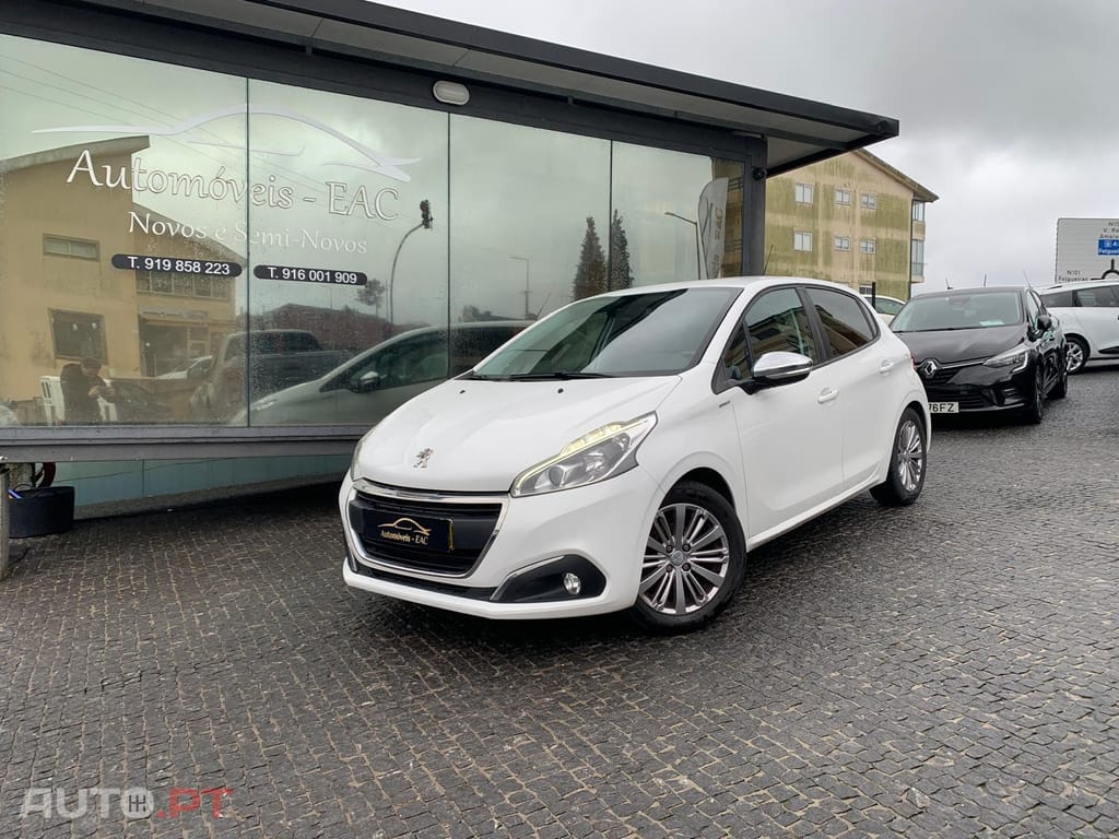 Peugeot 208 1.2 PureTech Style