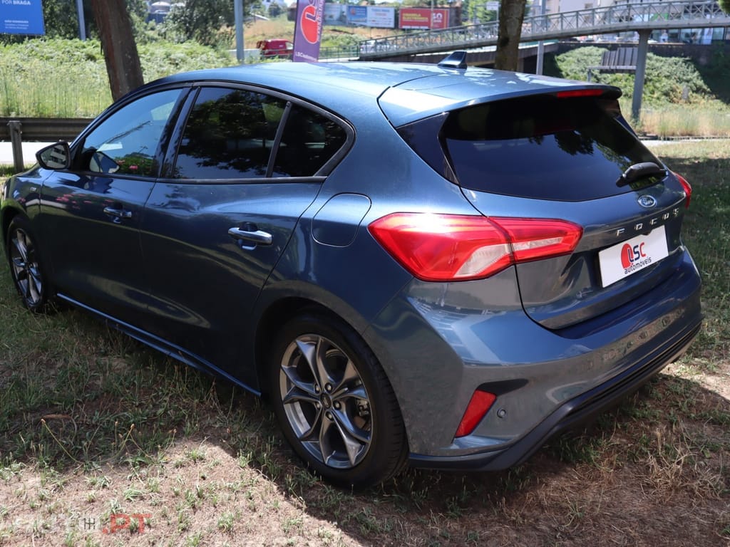 Ford Focus 1.0 EcoBoost MHEV ST-Line