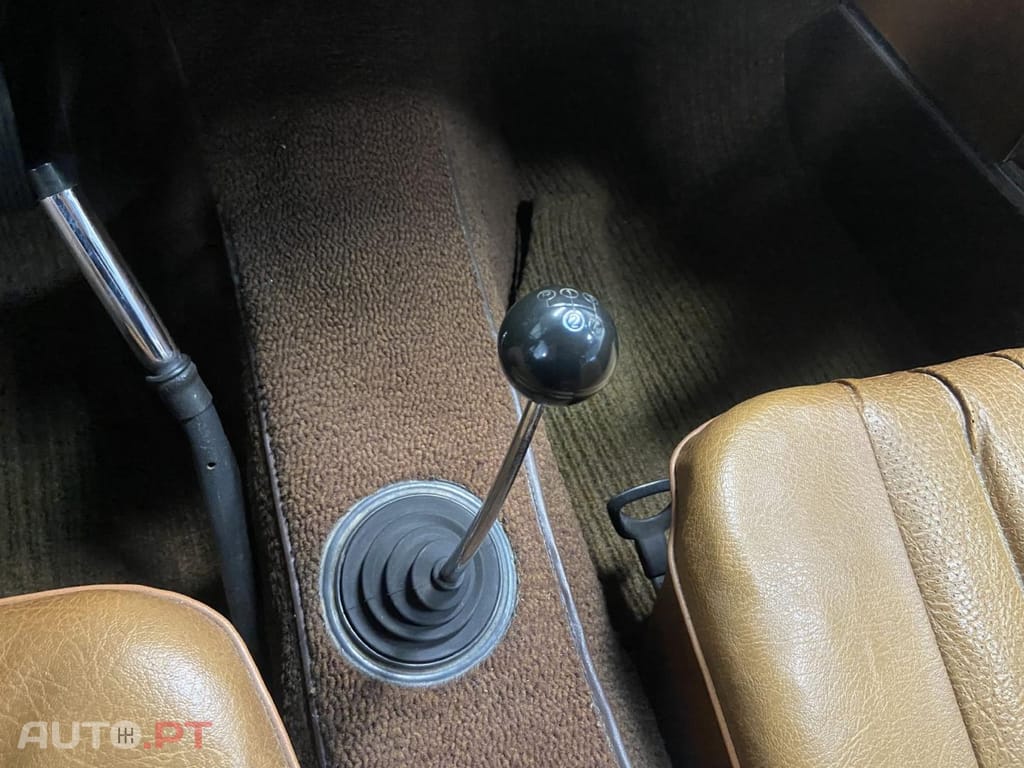 Mercedes-Benz SL 280 PAGODE 280 SL