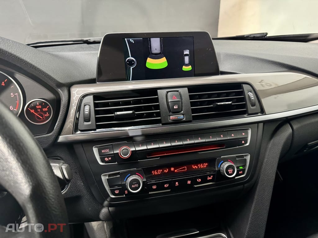 BMW 318 d Touring Line Modern