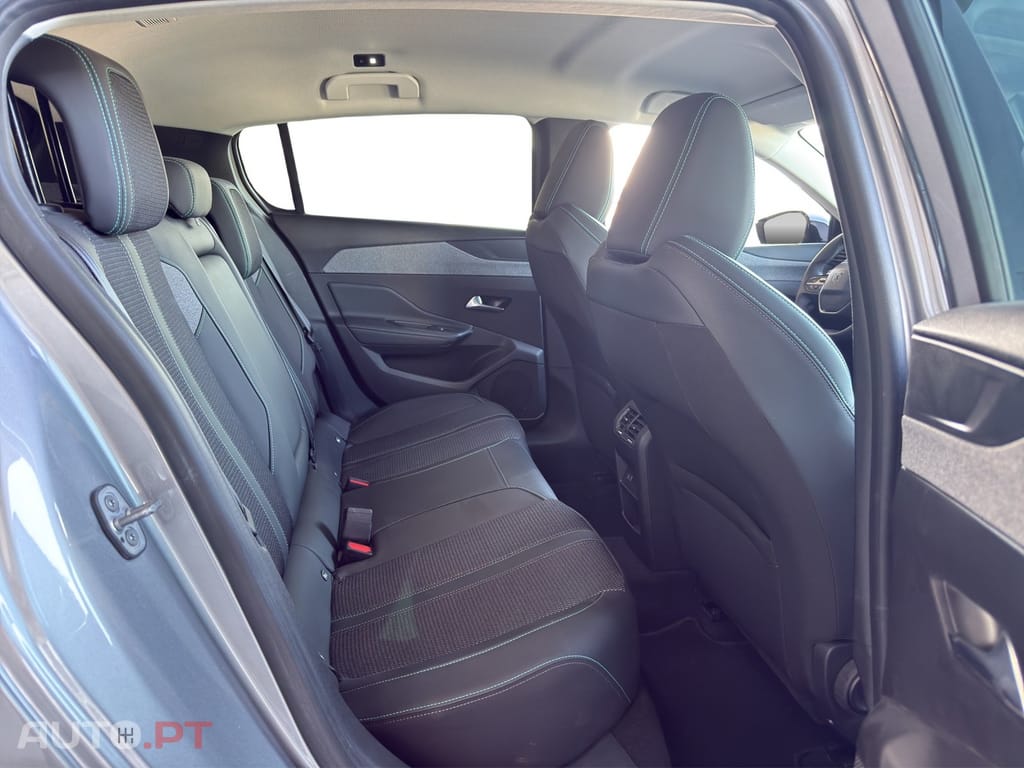 Peugeot E-308 54 kWh Allure