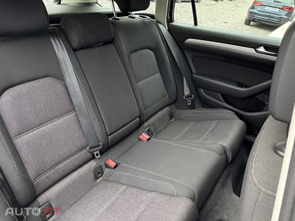 Volkswagen Passat Variant 1.6 TDI Confortline