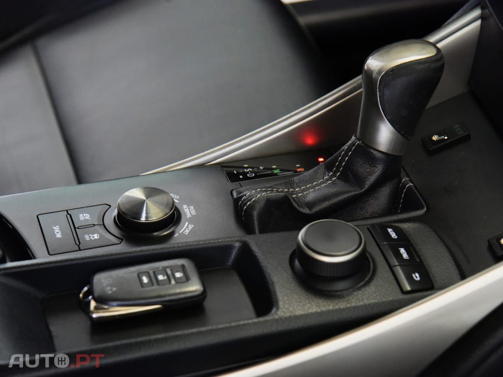 Lexus IS 300 Executive