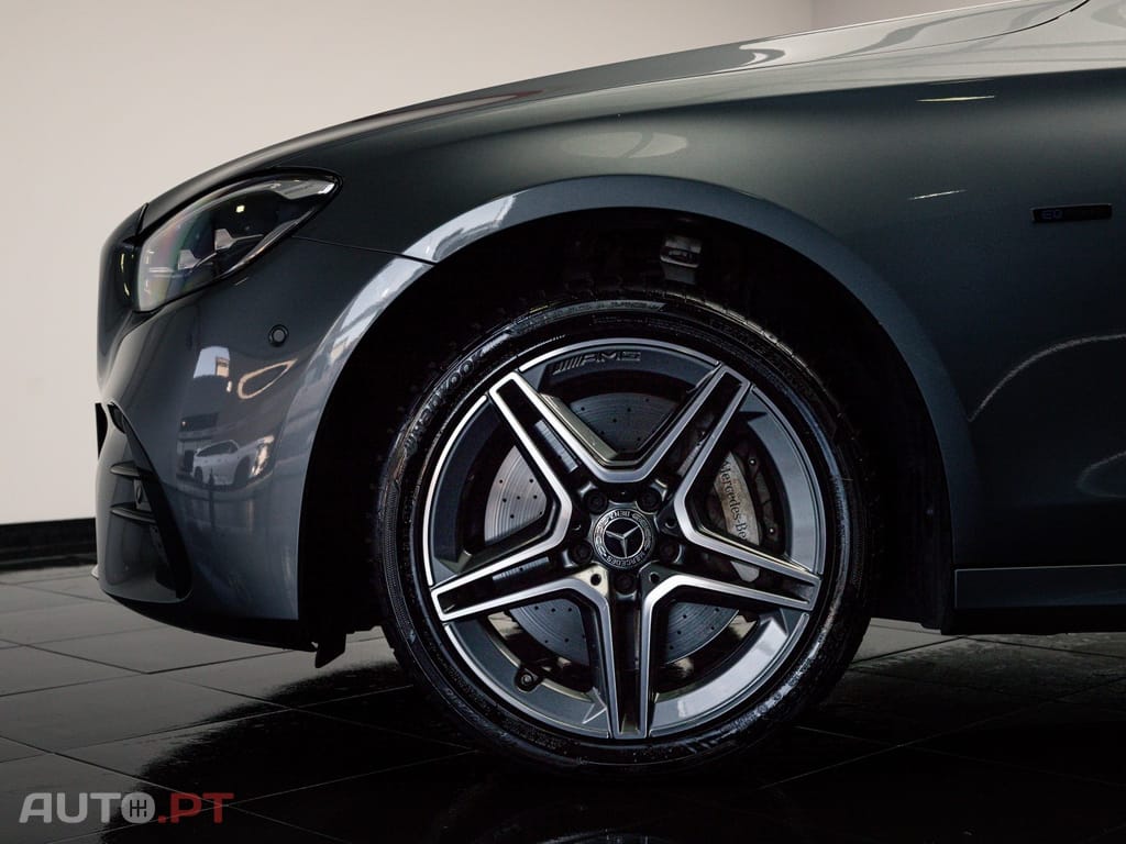 Mercedes-Benz E 300 De AMG Line