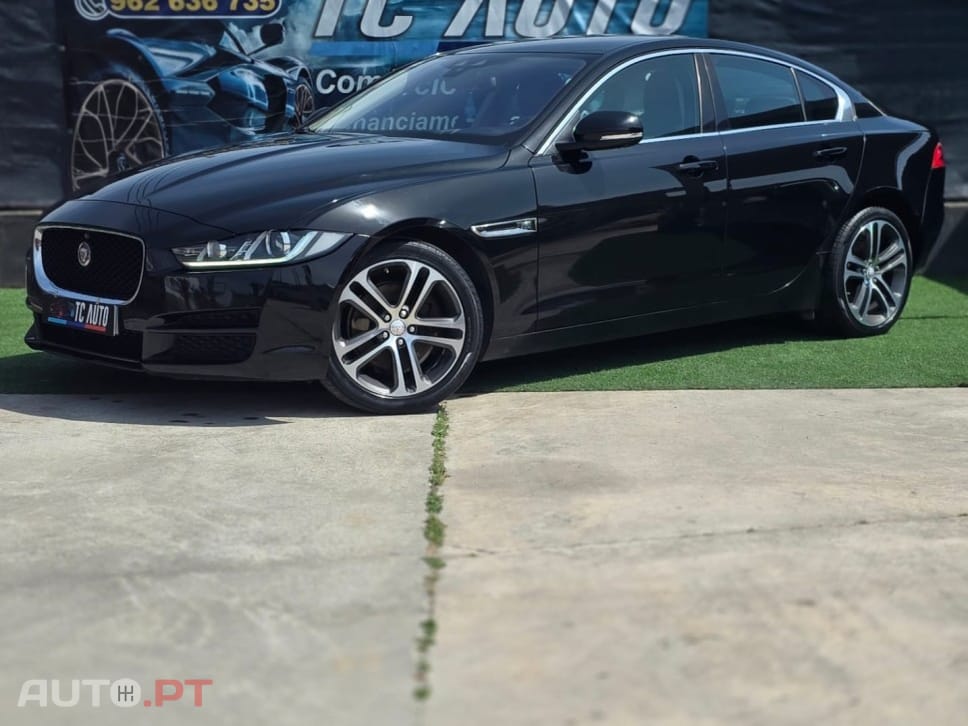 Jaguar XE 2.0 D Prestige
