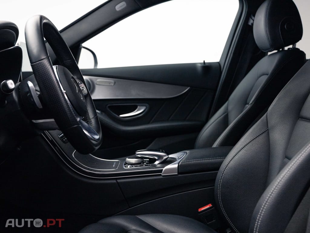 Mercedes-Benz C 300 e AMG Line