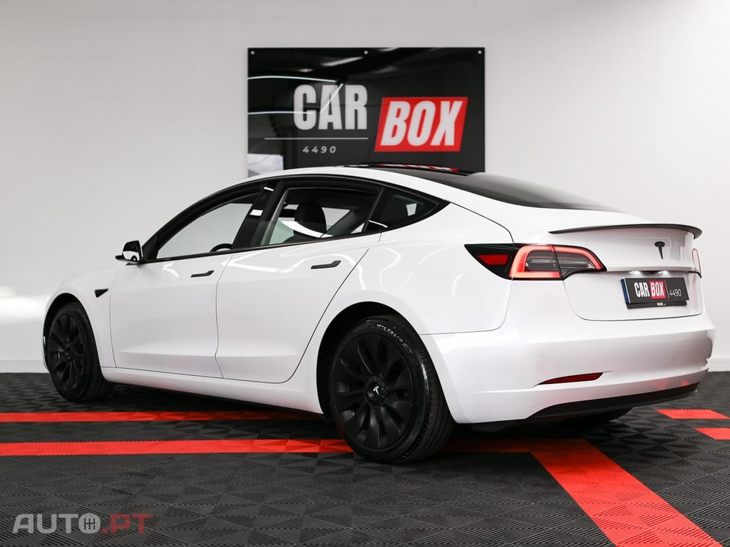 Tesla Model 3 Long Range Tração Integral Premium