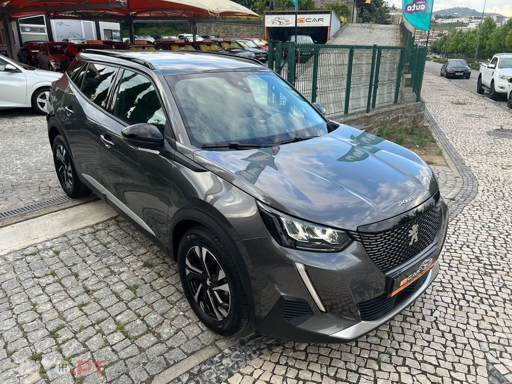 Peugeot 2008 LOUNGE  S&S