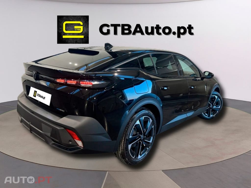 Peugeot 408 Allure e-EAT8 